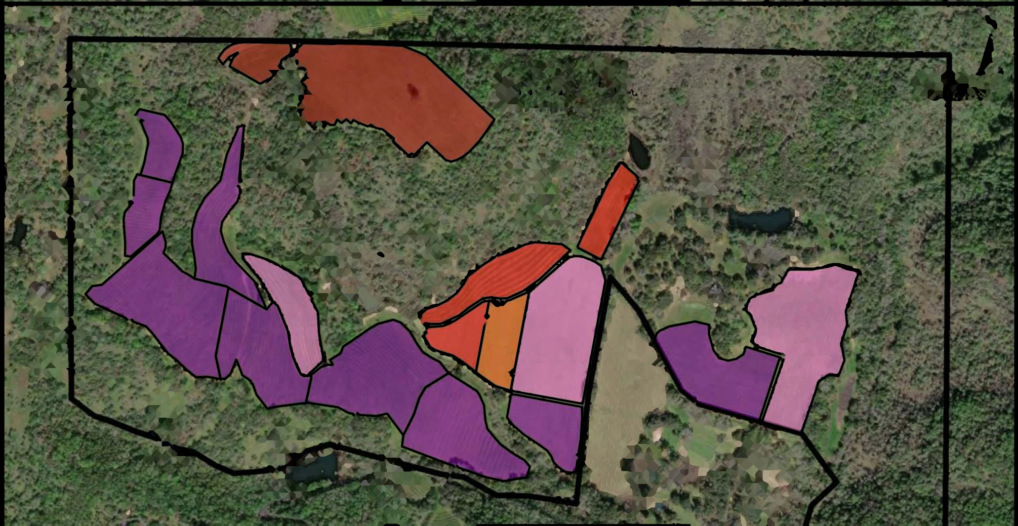 Aerial block map of the Los Chamizal estate at 18000 Gehricke Road, Sonoma, with colored blocks showing Zinfandel, Pinot Noir, Cabernet Sauvignon, Cabernet Franc and Malbec plantings within the Moon Mountain District AVA.